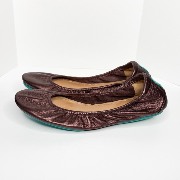 Tieks Gavrieli Size 7 Leather Ballet Flats Slip On Shoes Raspberry Truffle RARE! - Picture 2 of 11